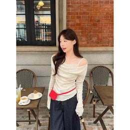 Women Scoop Neck Long Sleeves Top