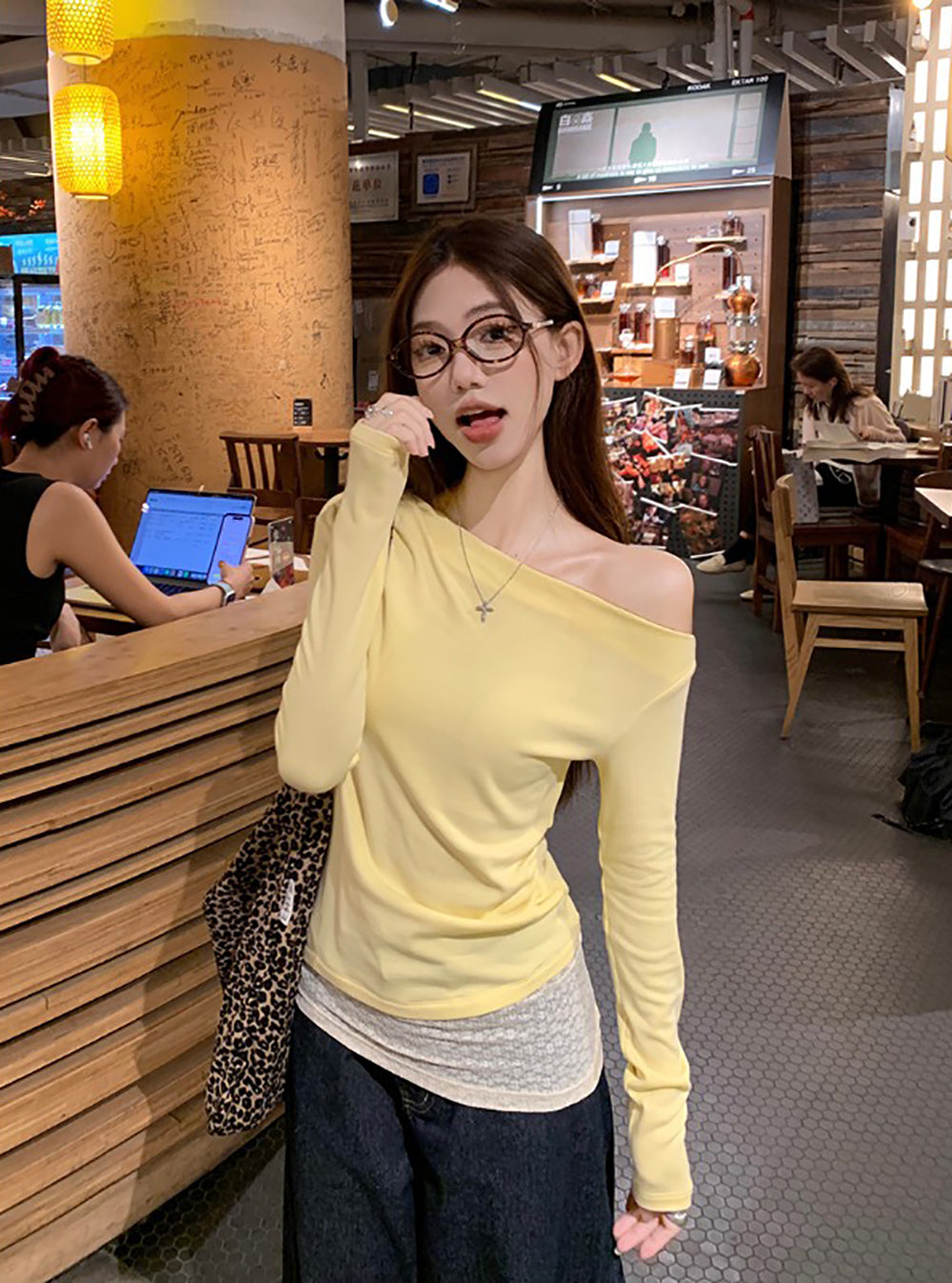 Women Off-Shoulder Casual Top