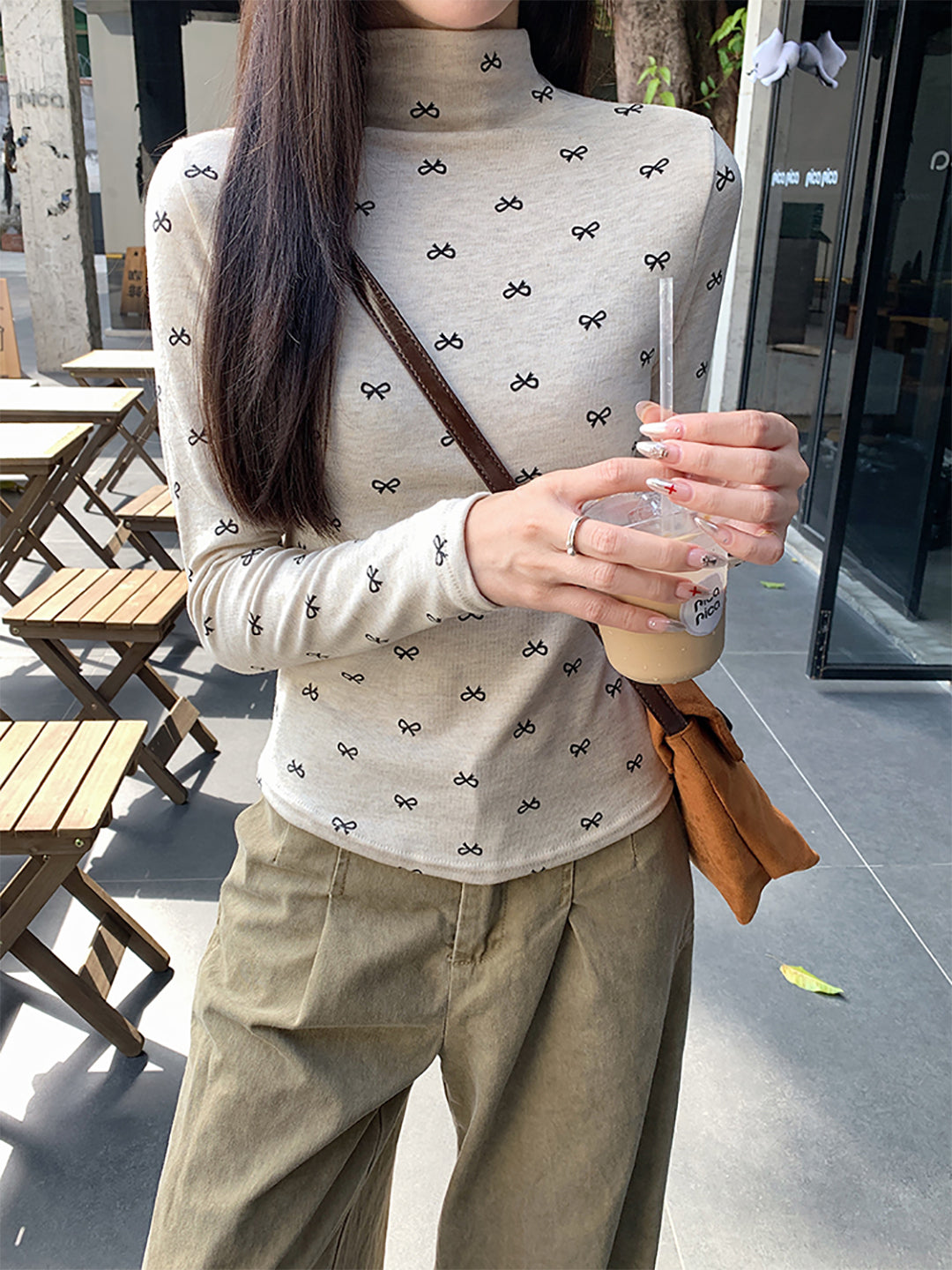 Women Printed Extended Sleeves Top