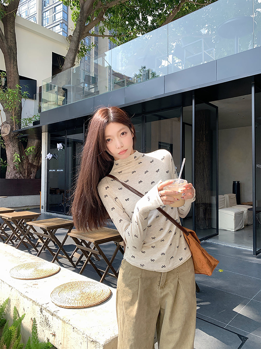 Women Printed Extended Sleeves Top