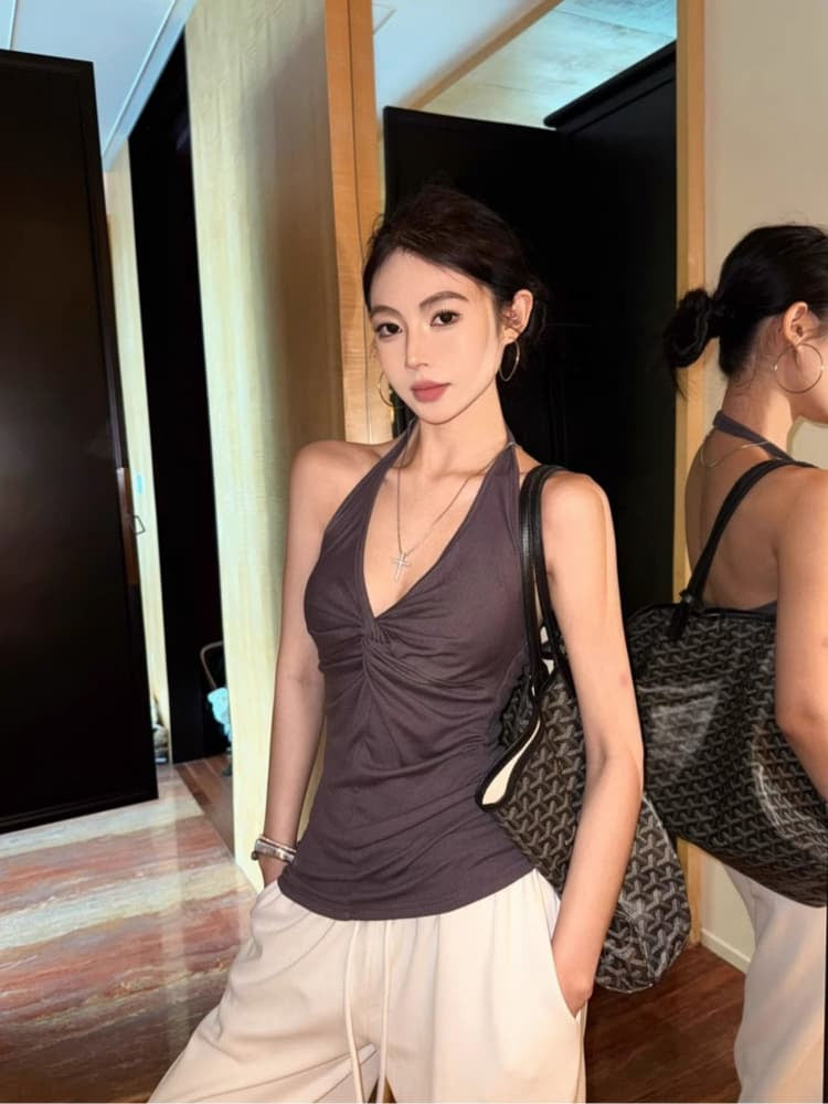 Women Solid Halter Neck Twisted Tank Top