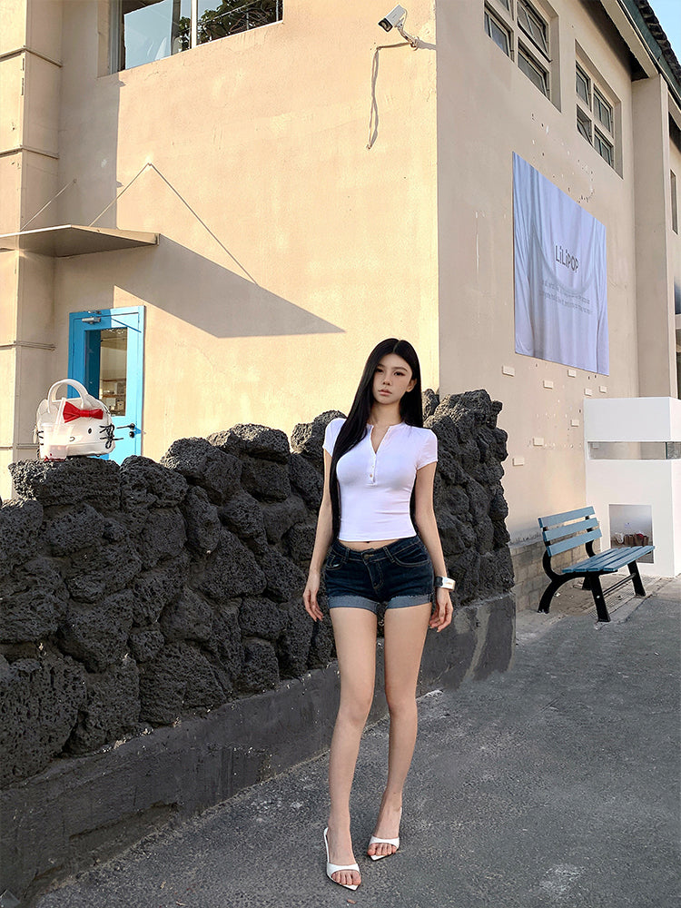 Women V-Neck Crop Top