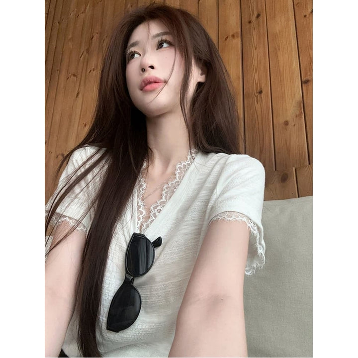 Women V-Neck Short Sleeves Crepe Top