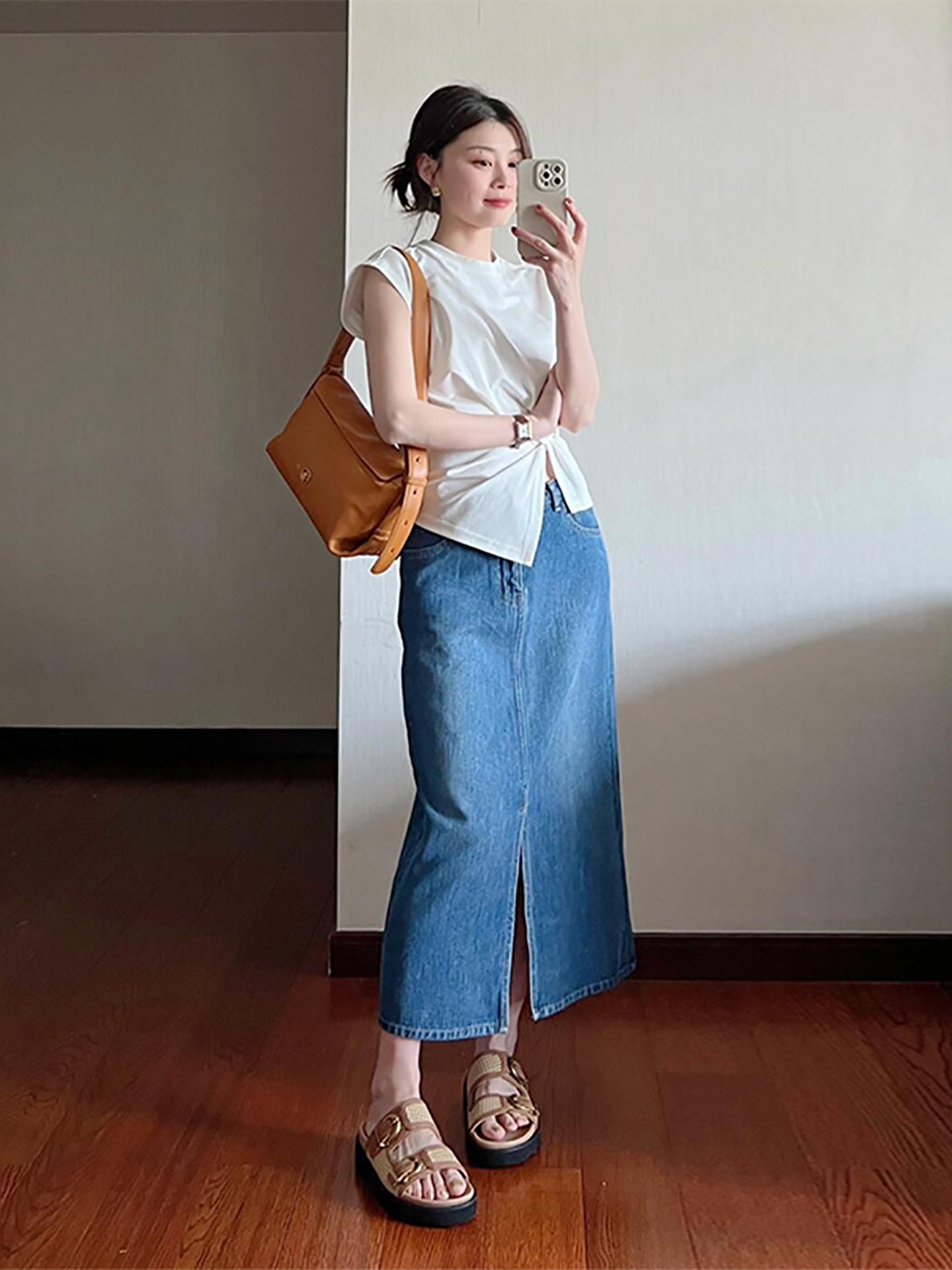 Women Solid Round Neck Cotton Top