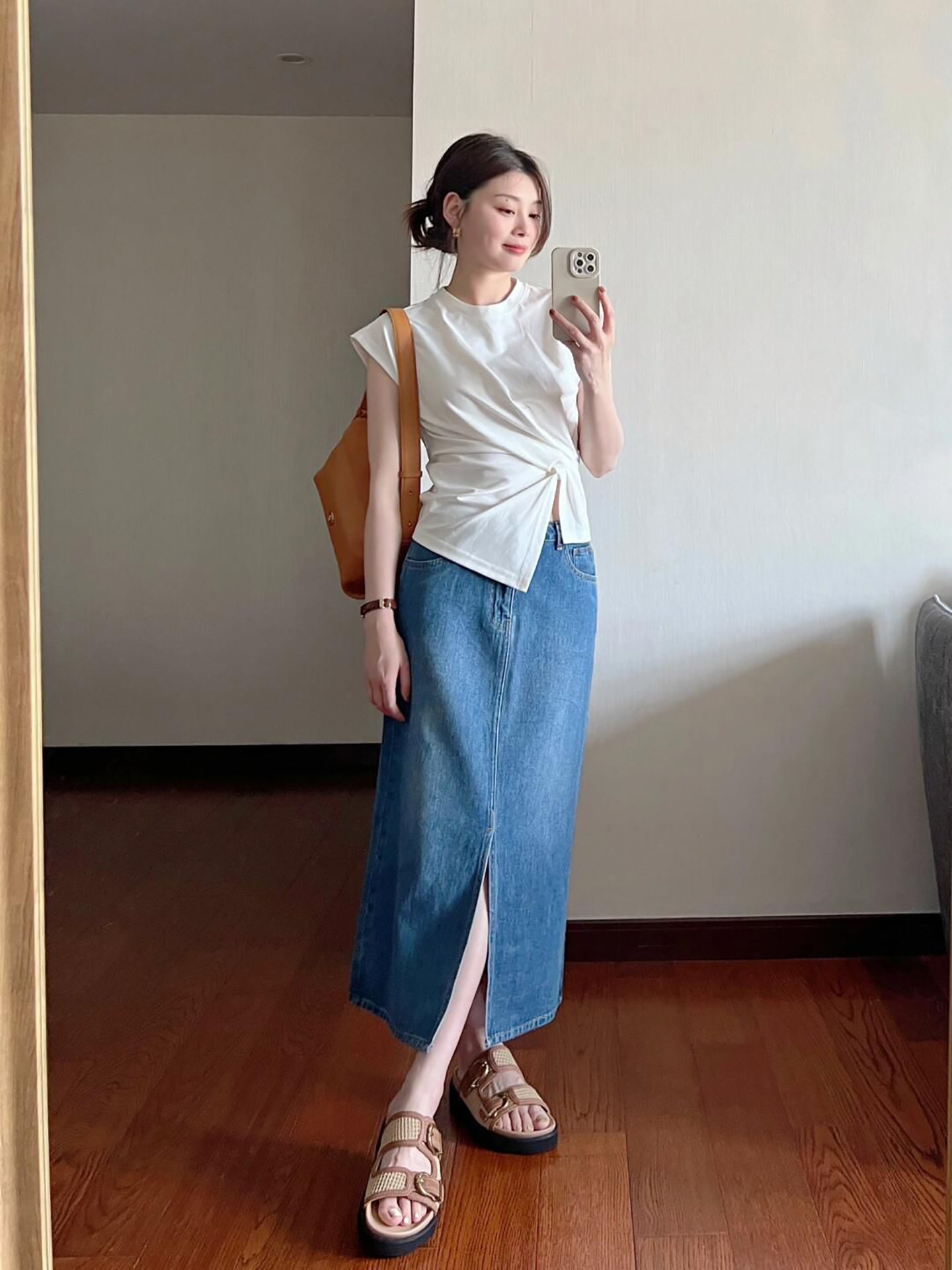 Women Solid Round Neck Cotton Top