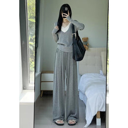Women Mid-Rise Loose Fit Wide Leg Trousers