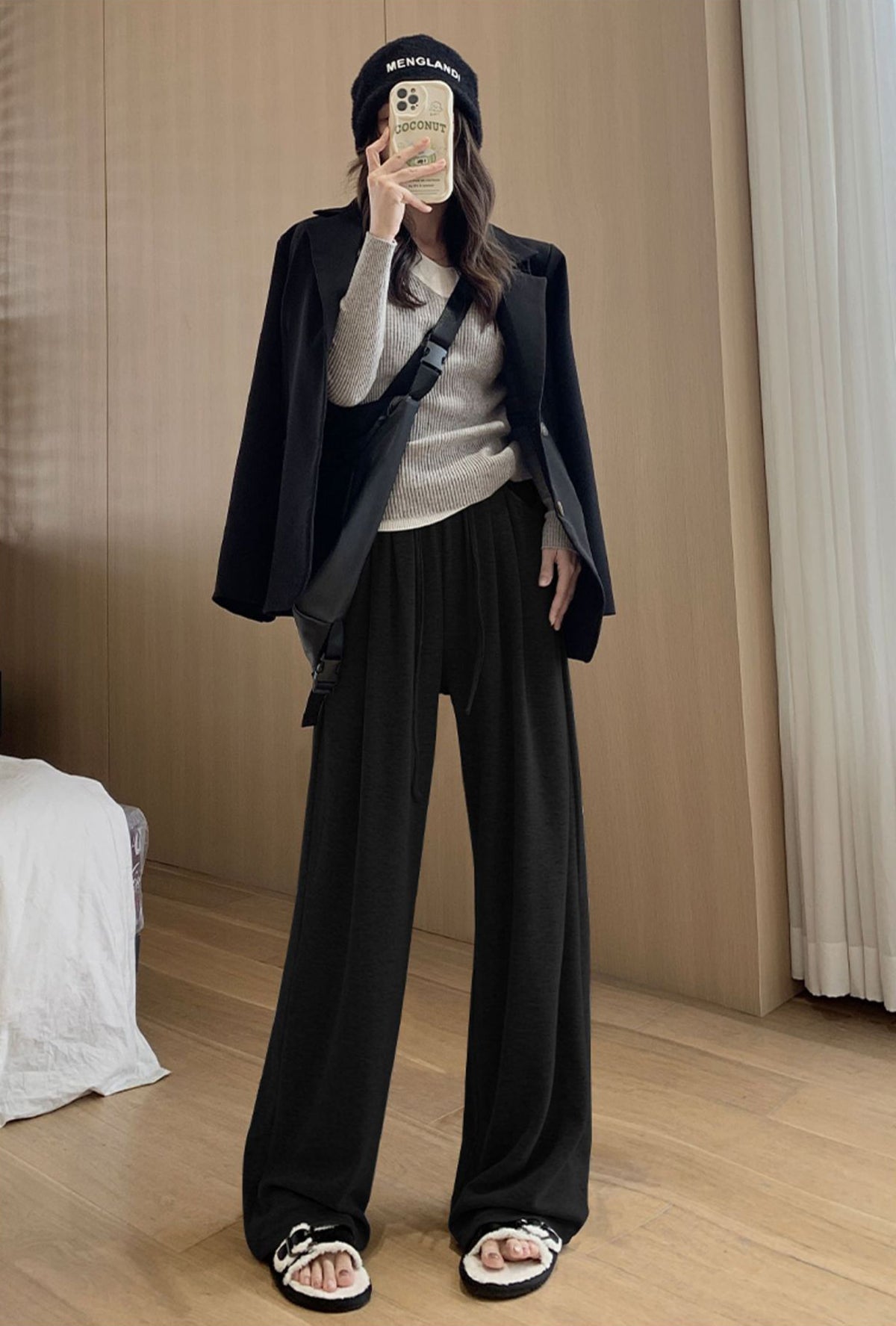Women Mid-Rise Loose Fit Wide Leg Trousers