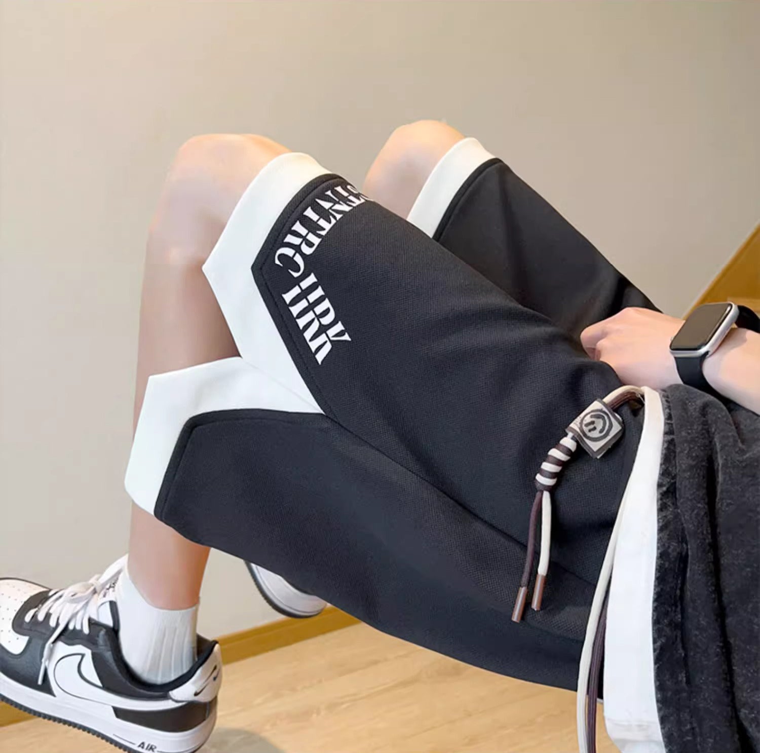 Men Typography Printed Regular Fit Mid-Rise Shorts