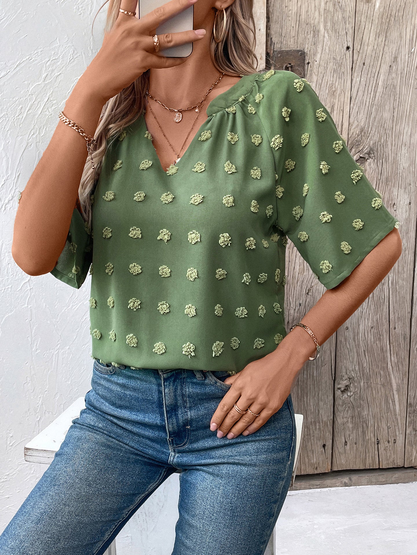 Green V-neck Short Sleeve Solid Top