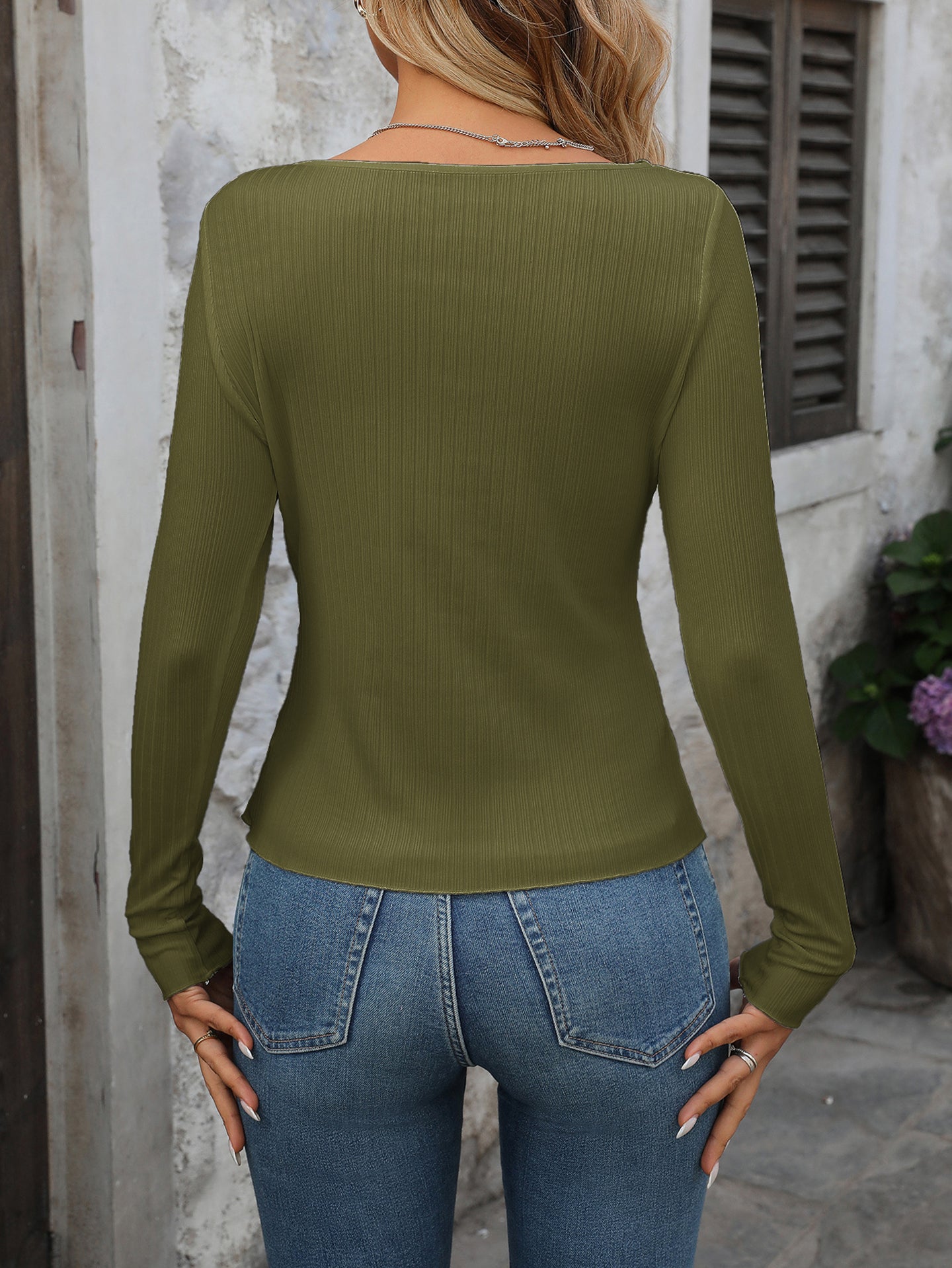 Women Boat Neck Fitted Top