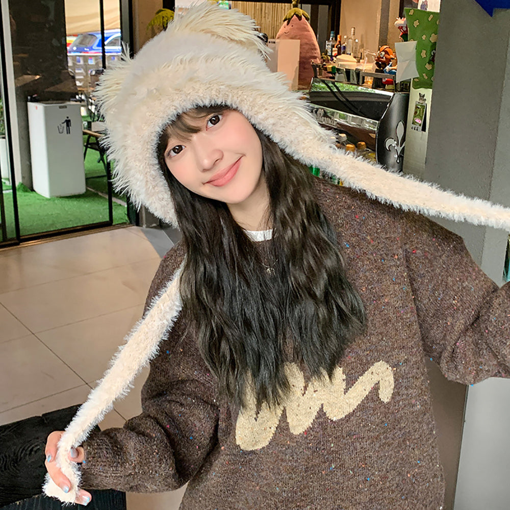 Women Beanie  has a visor