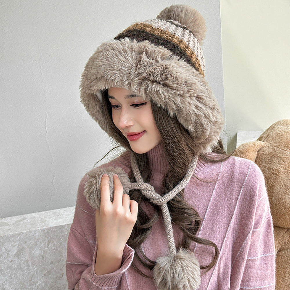 Women Colourblocked Beanie
