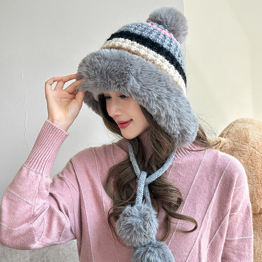 Women Colourblocked Beanie