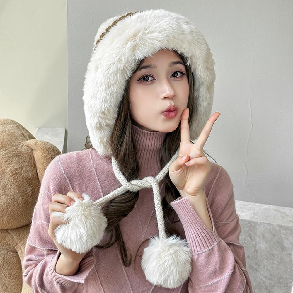 Women Colourblocked Beanie