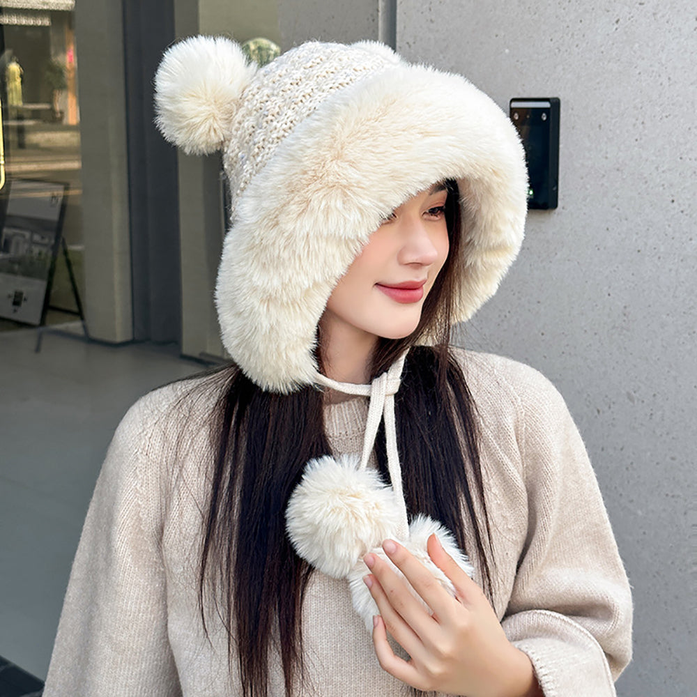 Women Beanie, has a visor