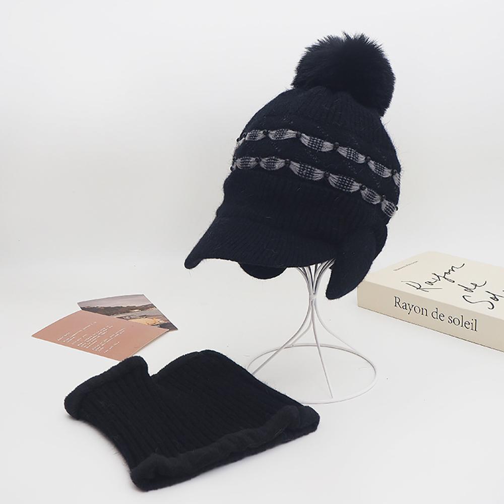 Women Self Design Beanie