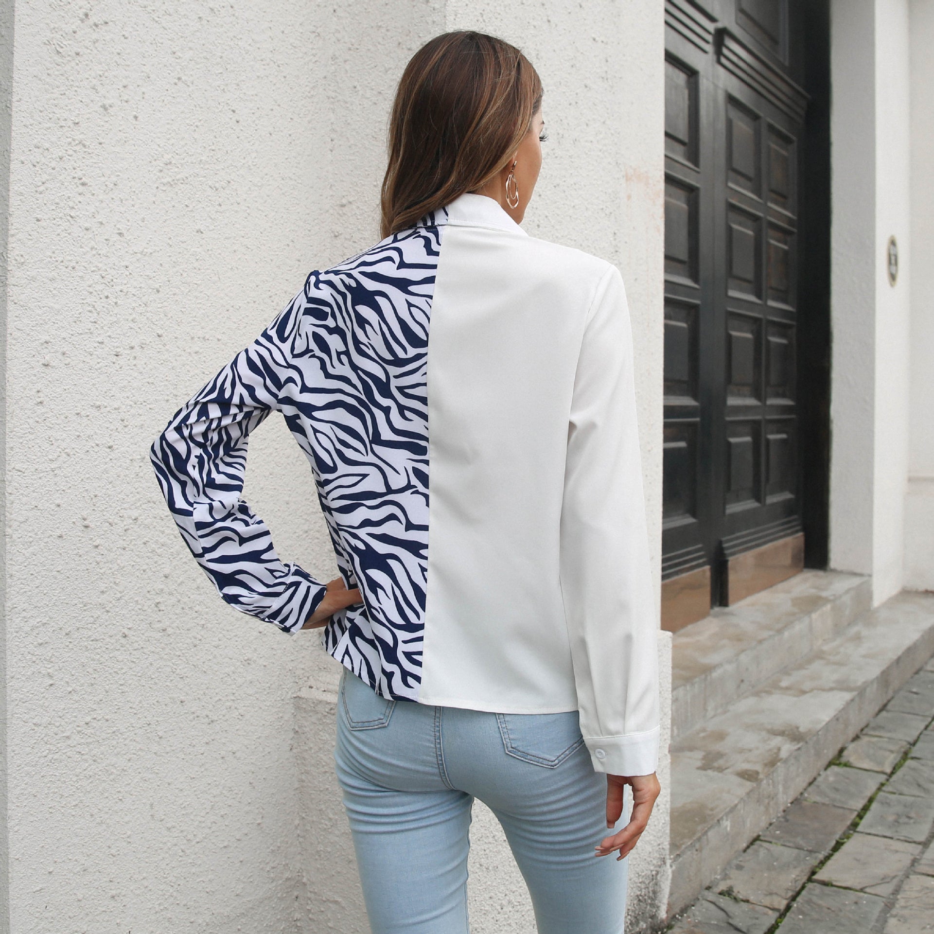 Women White & Blue Animal Printed Cardigan