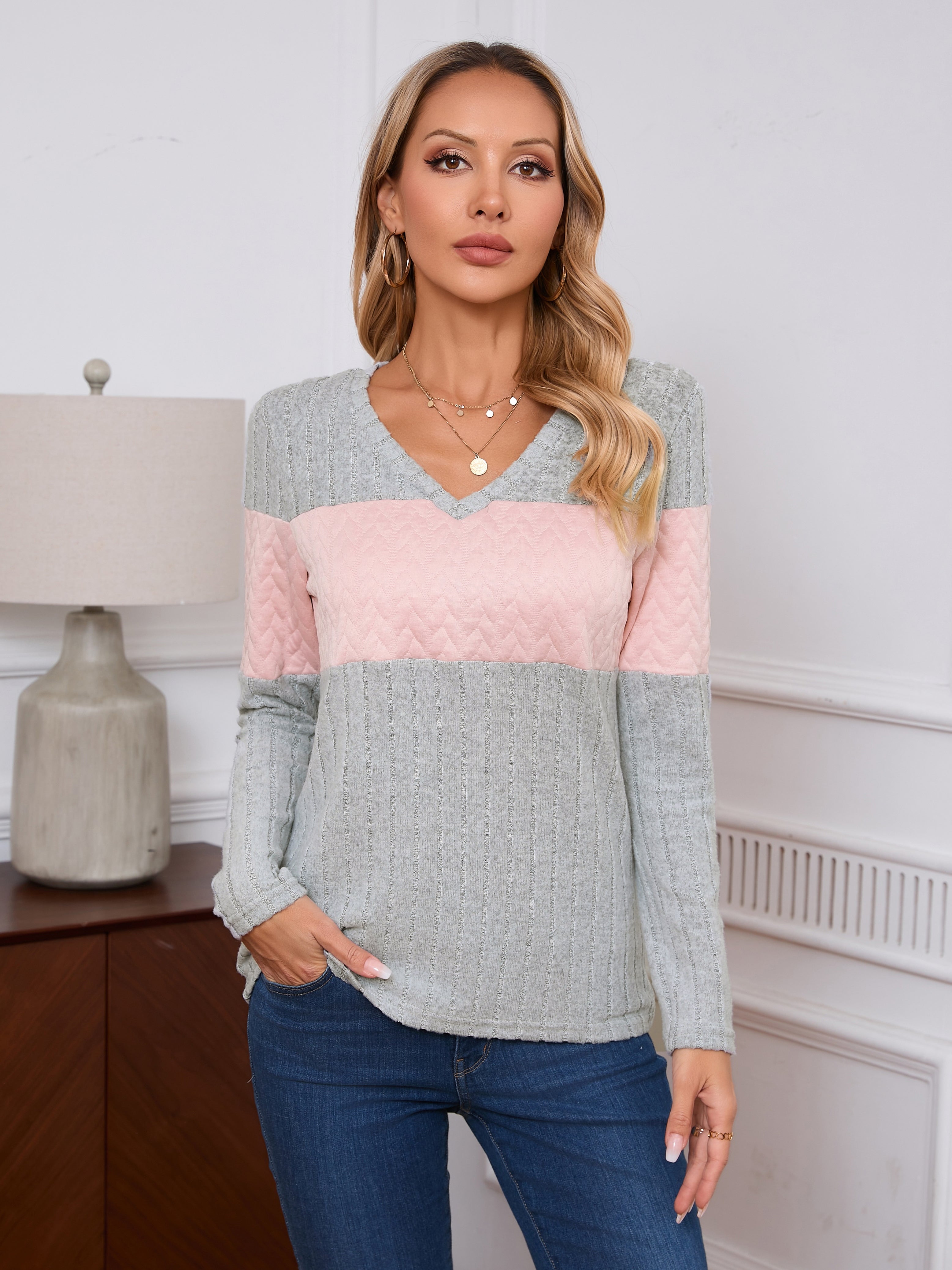 Regular Fit V-Neck Tshirt