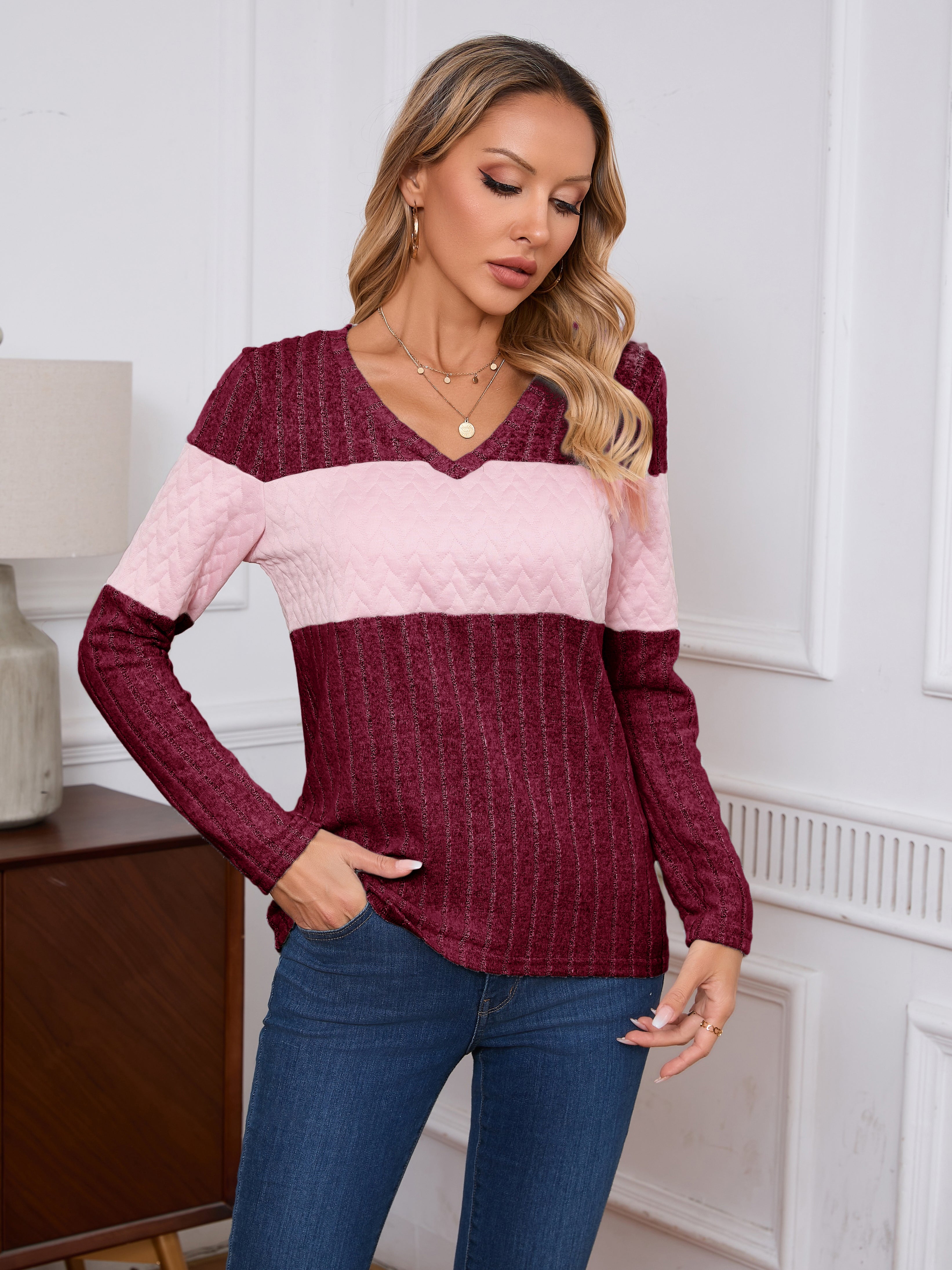 Regular Fit V-Neck Tshirt