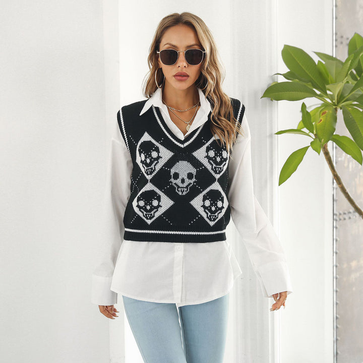 Women Black Printed Sweater Vest