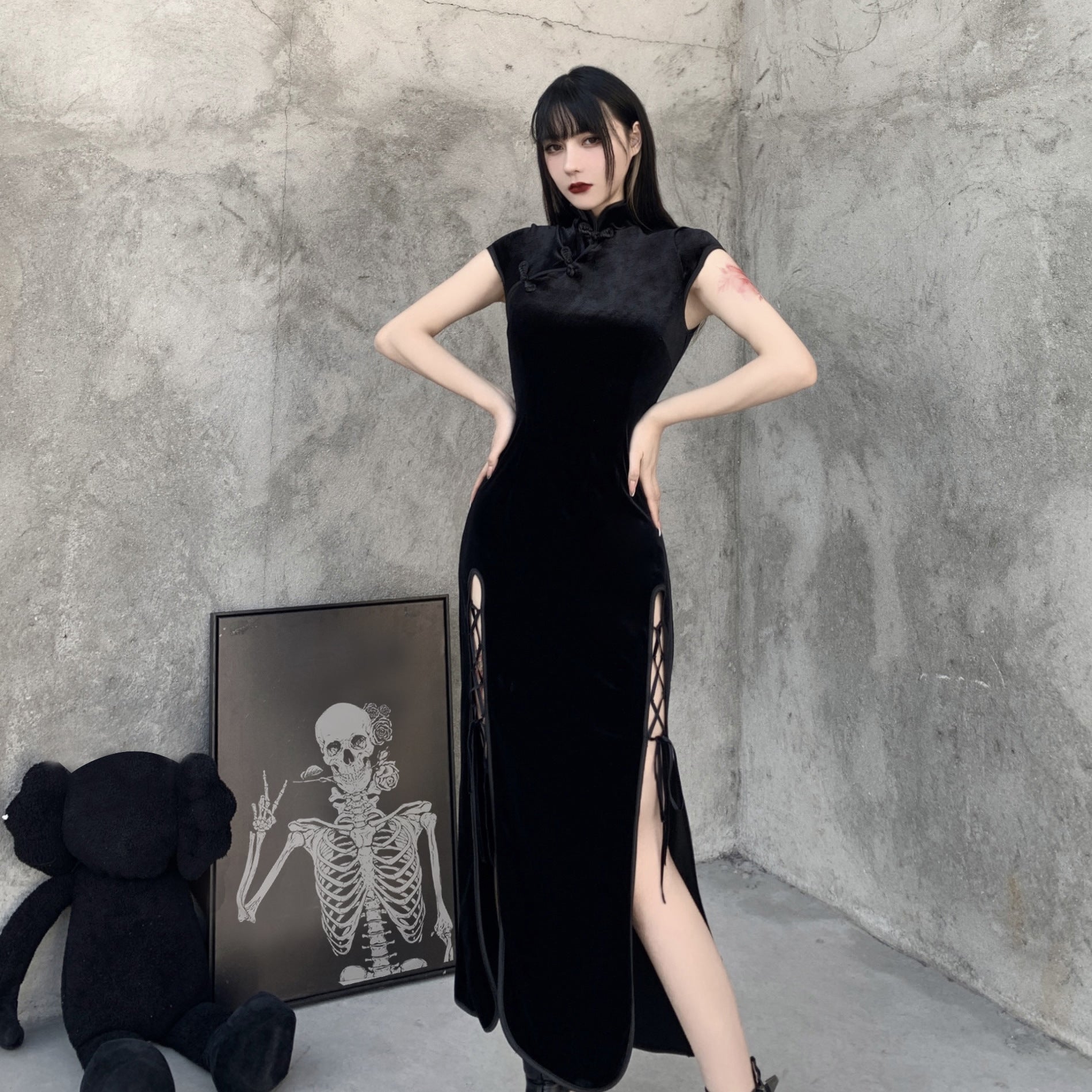 Round Neck Maxi Dress