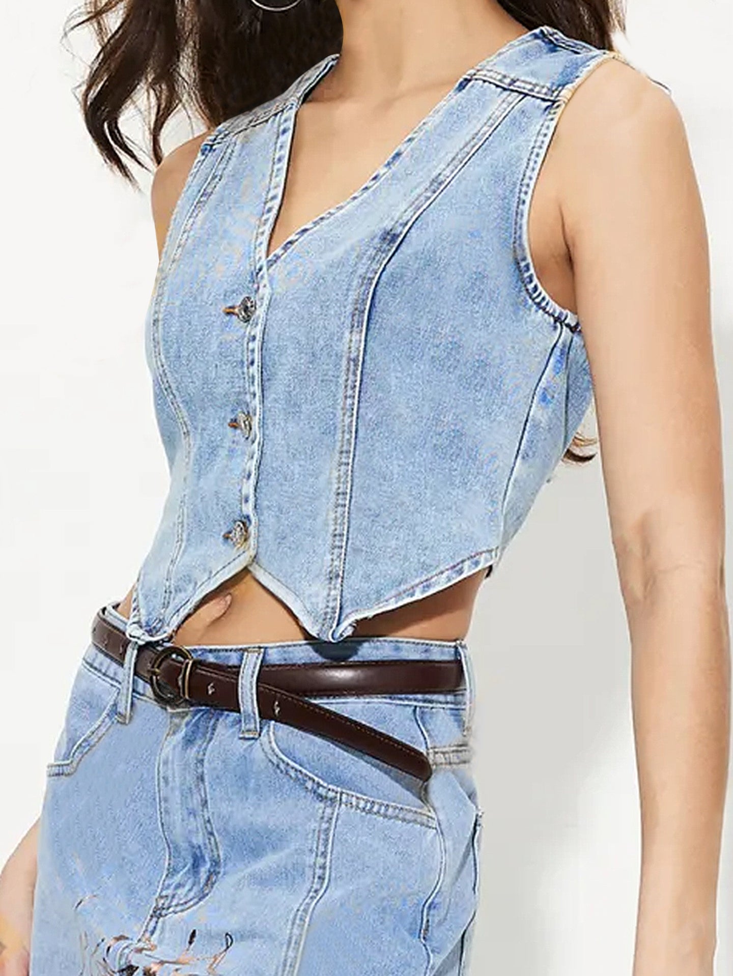 Women Solid Sleeveless Casual Crop Top