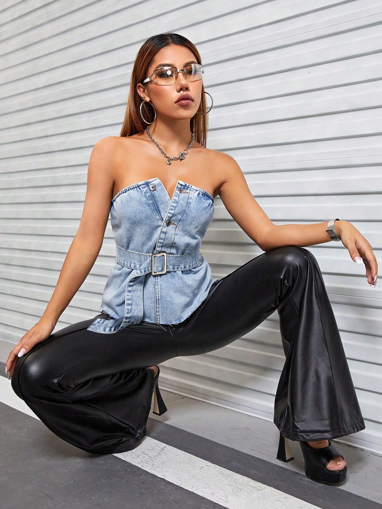 Women Solid Strapless Off-shoulder Top