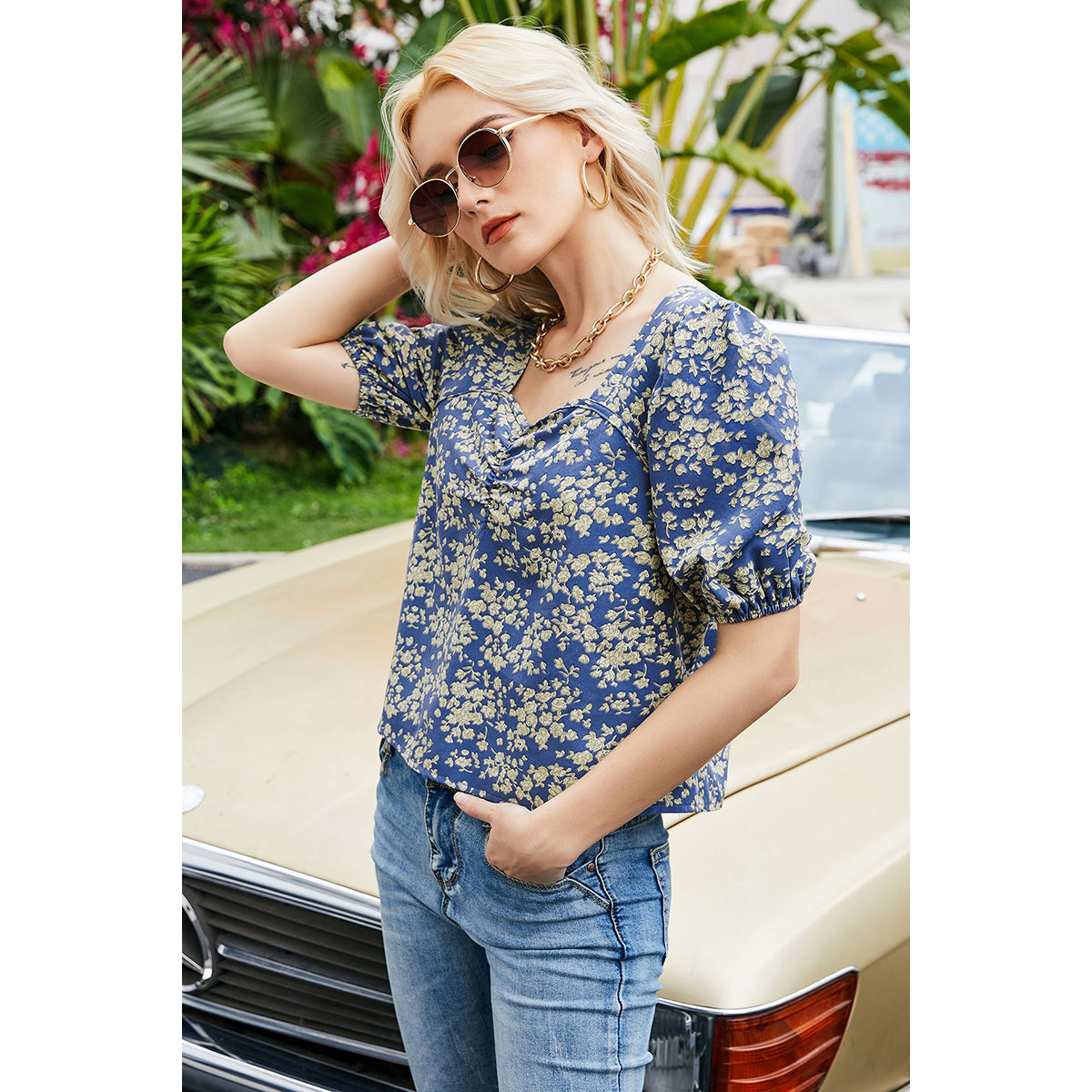 Floral Printed Sweetheart Neck Top