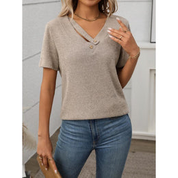 Women Solid V-Neck Regular Top