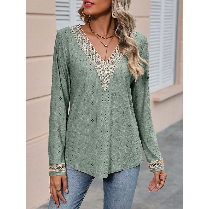 Green Lace Detailed V-Neck Casual Top