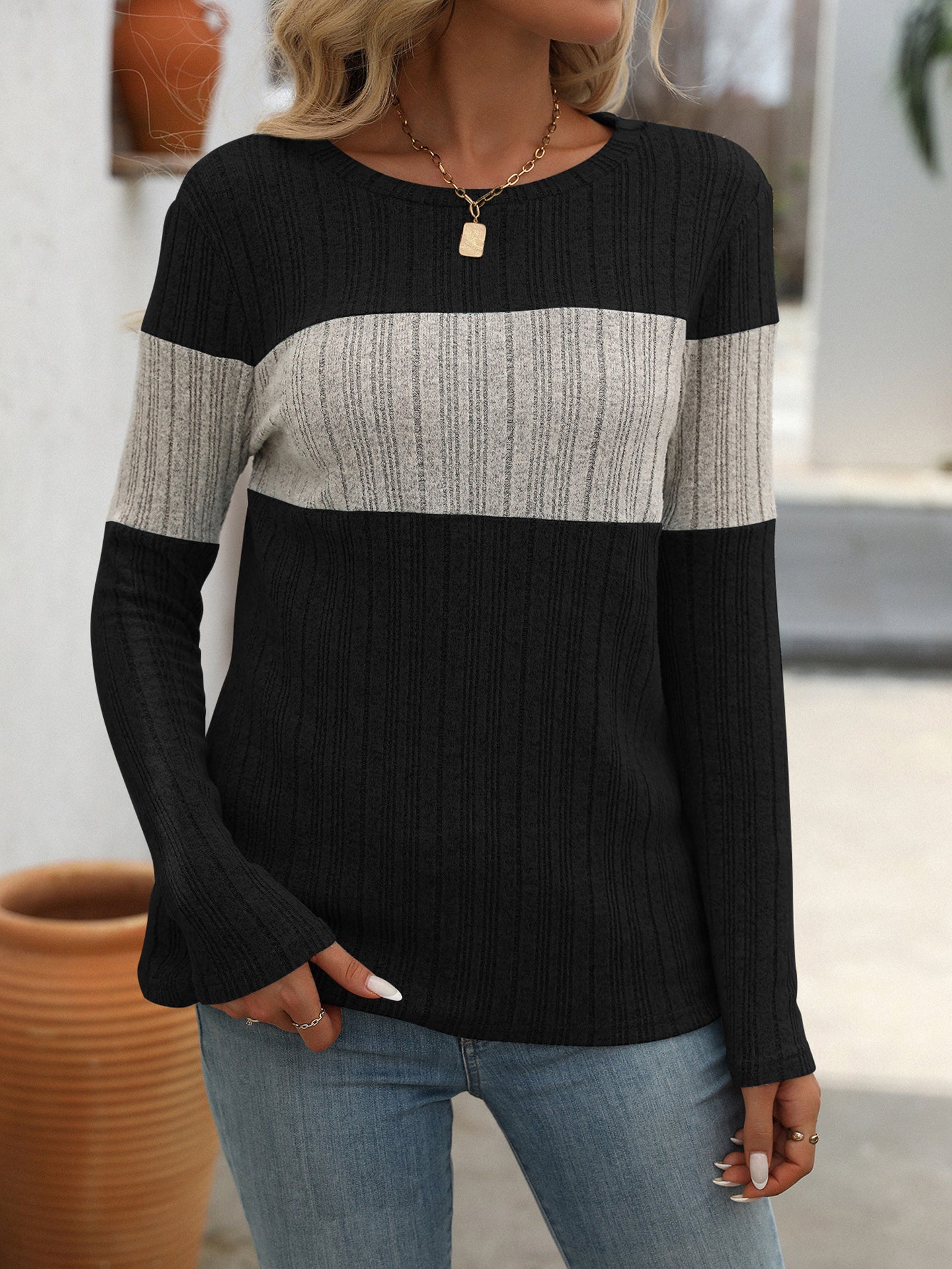 StyleCast Women Colourblocked Round Neck Top