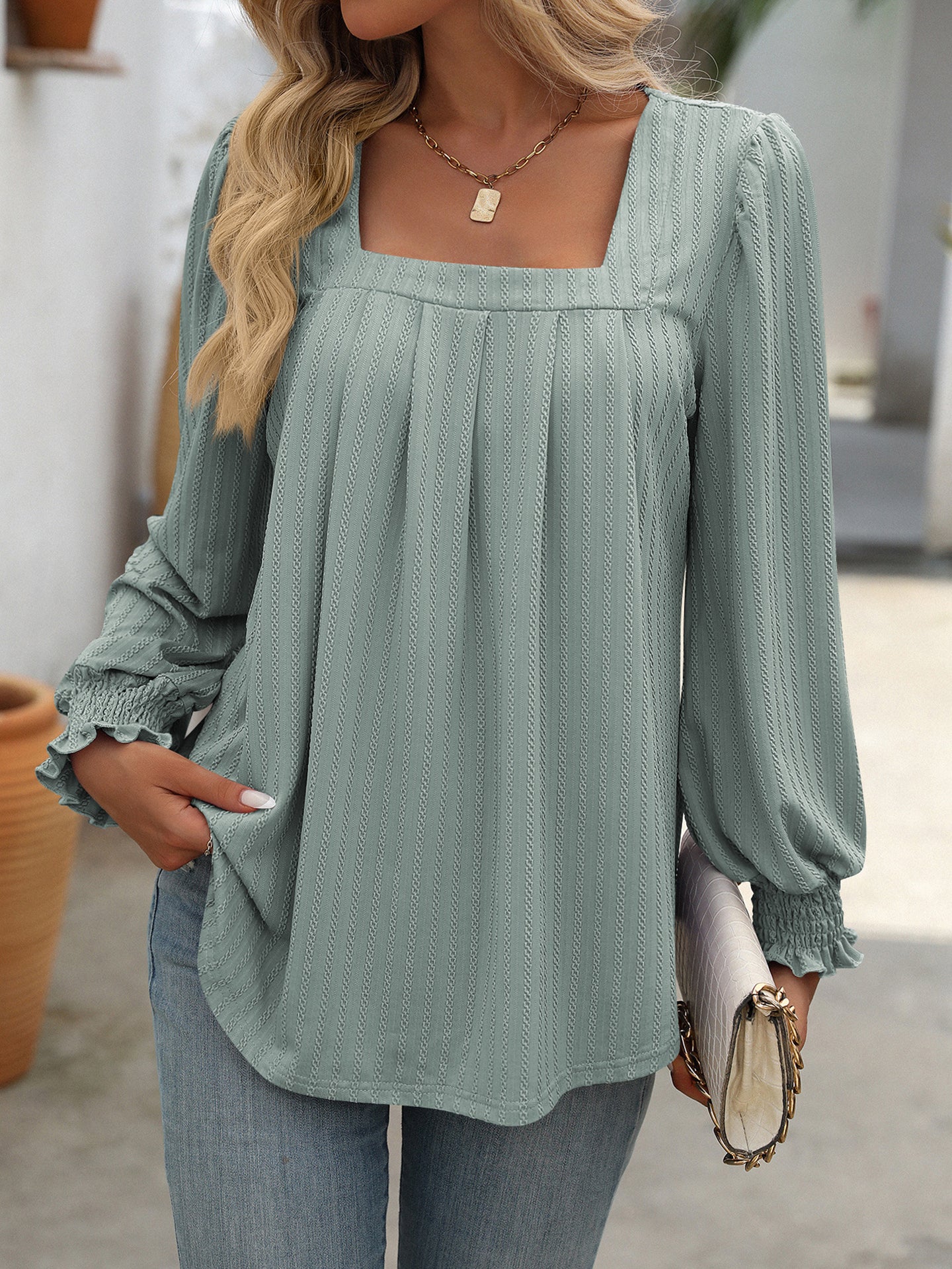 Women Solid Square Neck Top