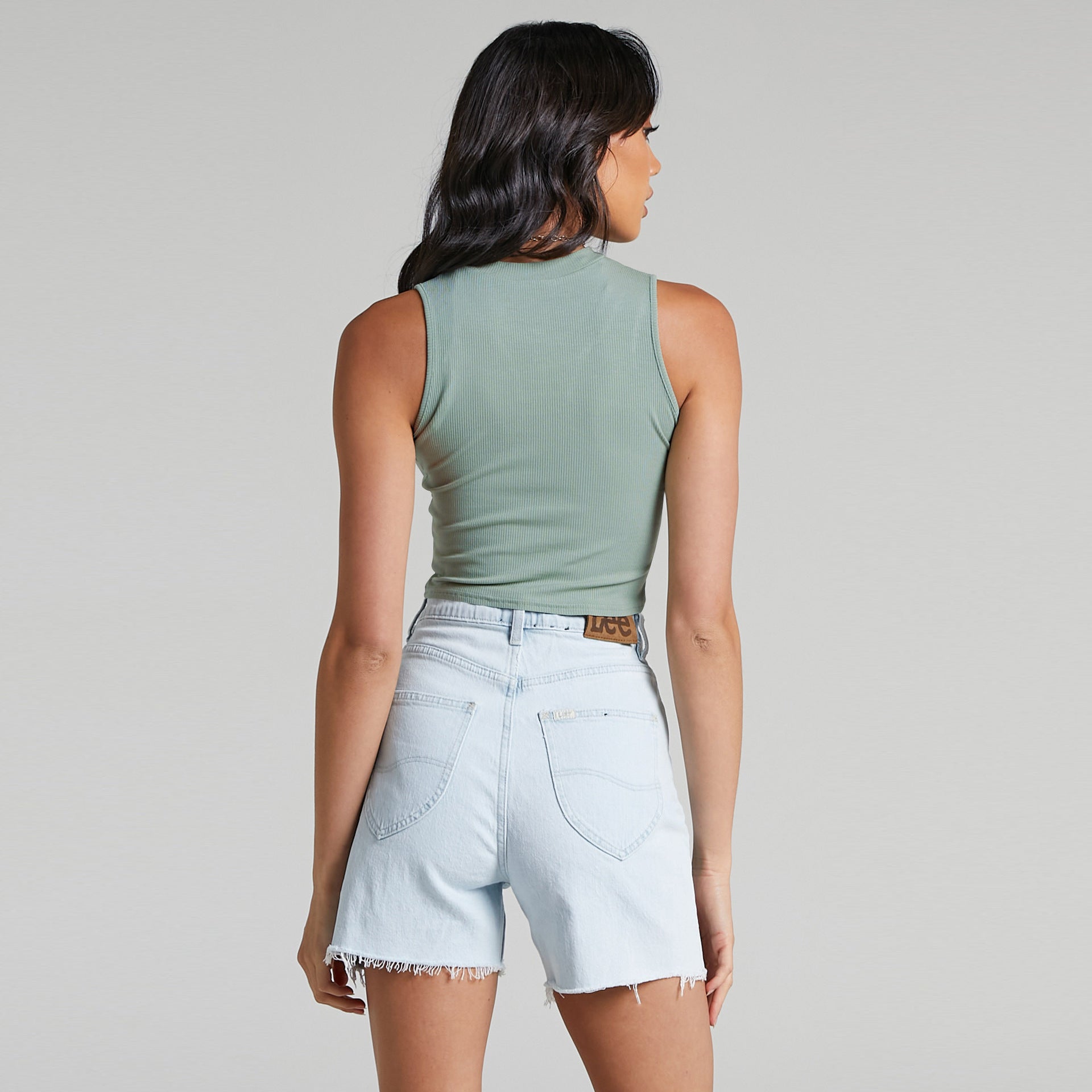 Green Solid Fitted Crop Top with Cut-Out