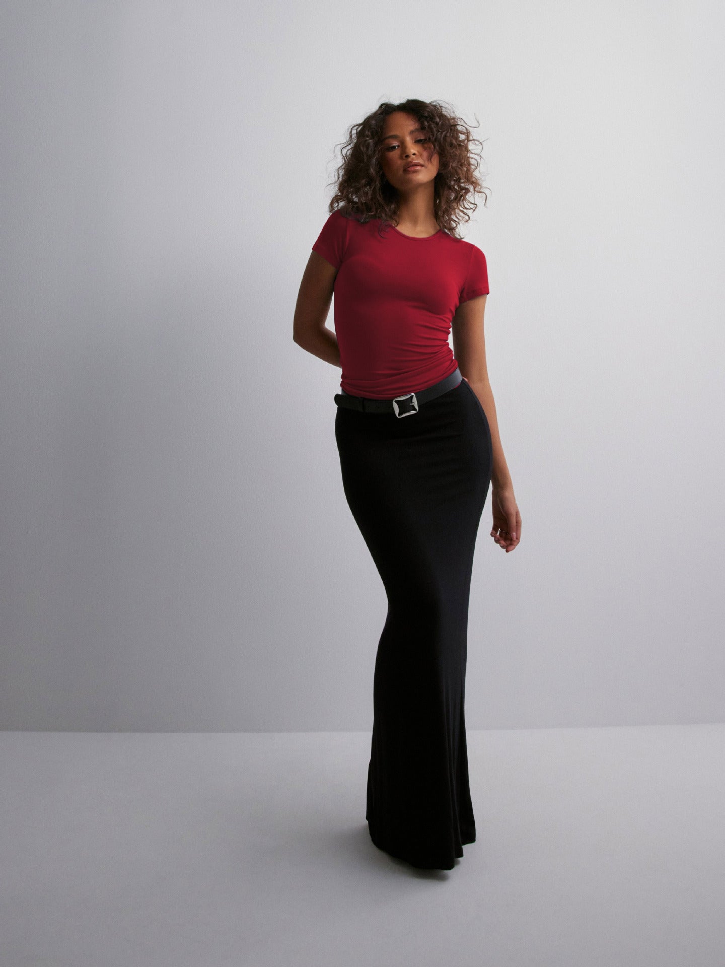 Women Solid Round Neck Top