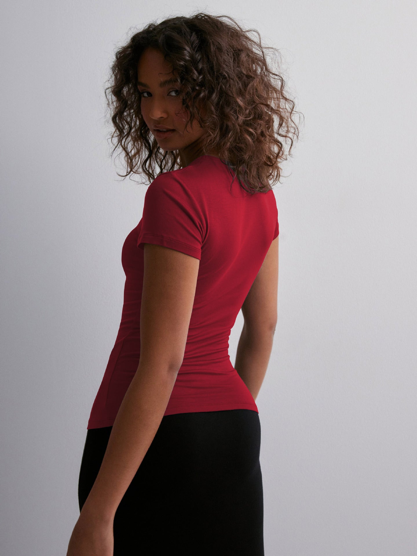 Women Solid Round Neck Top