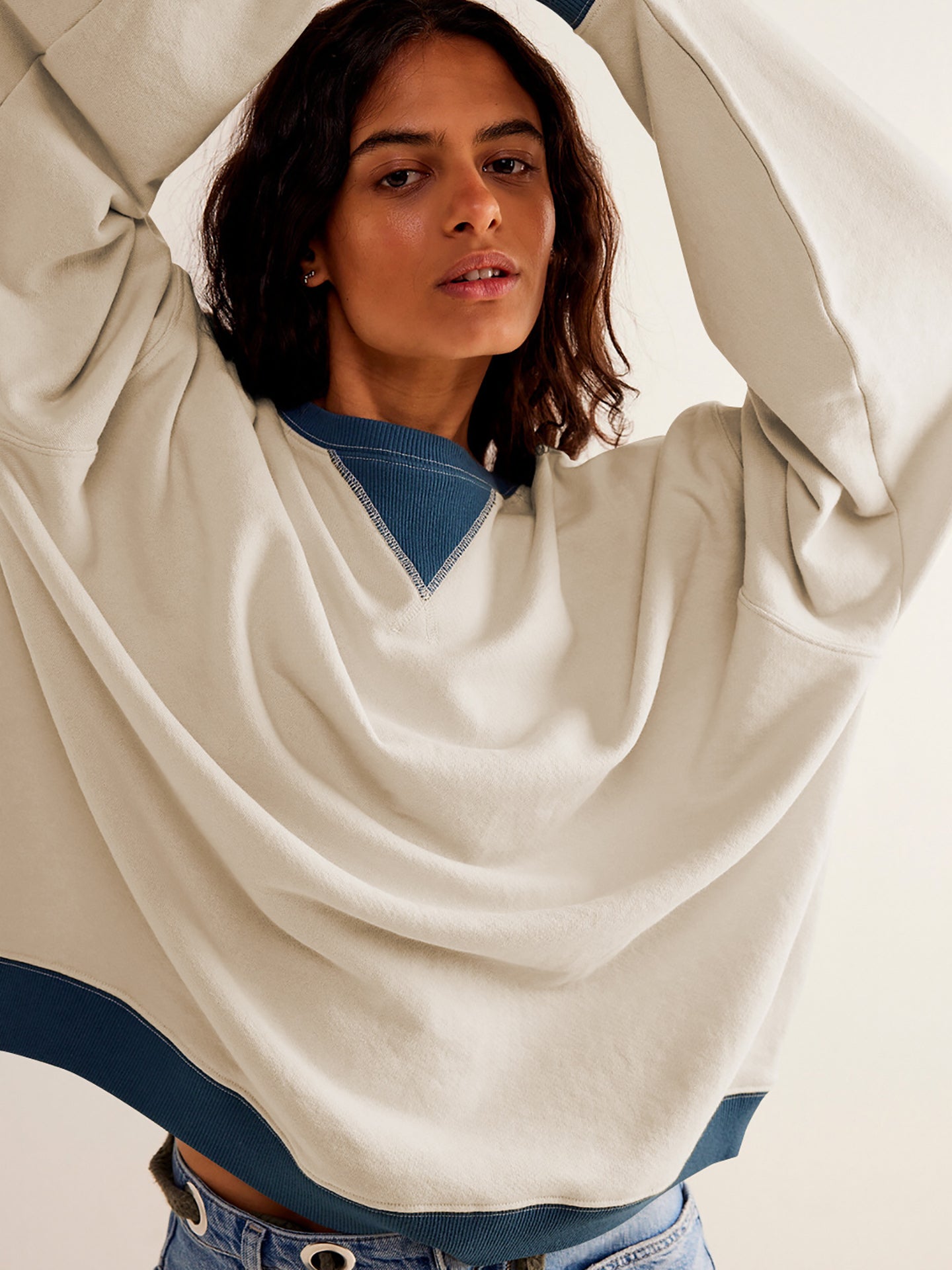 Women Round Neck Solid Sweatshirt