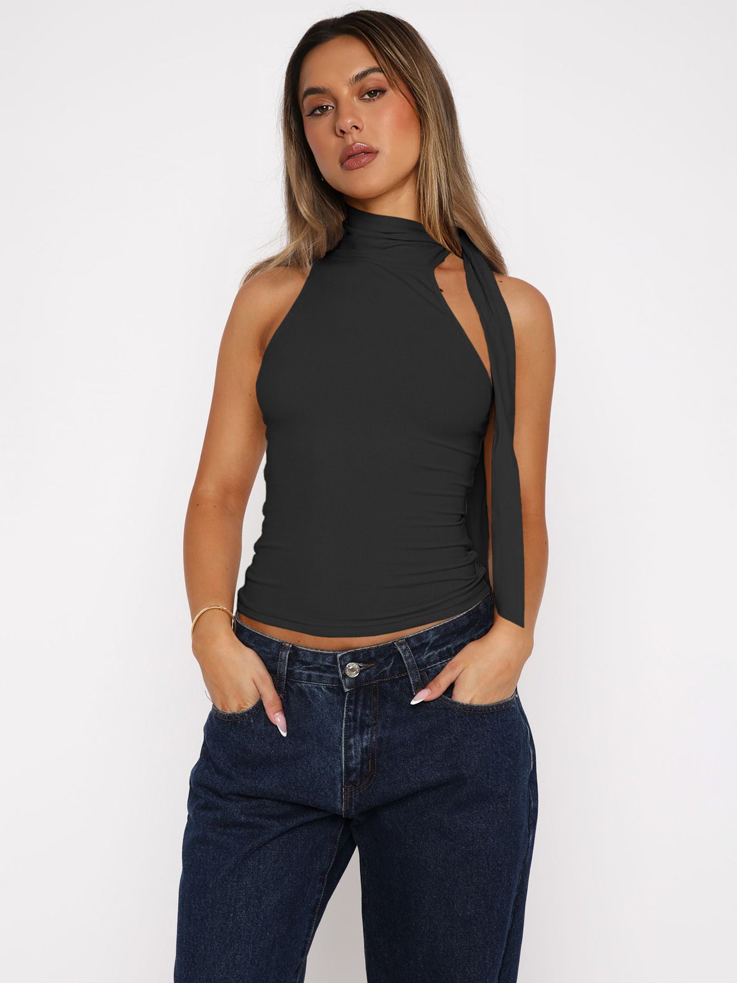 Round Neck Fitted Crop Top