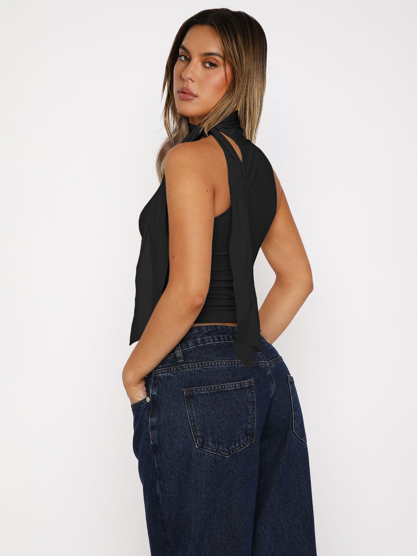 Round Neck Fitted Crop Top
