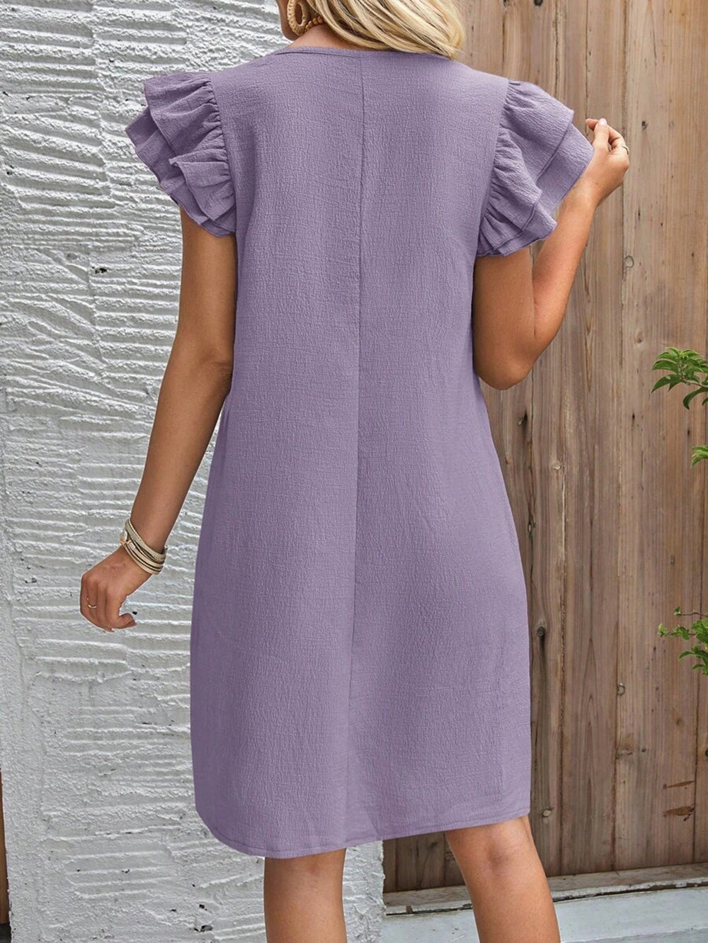 Women Round Neck Flared Sleeve Sheath Dress