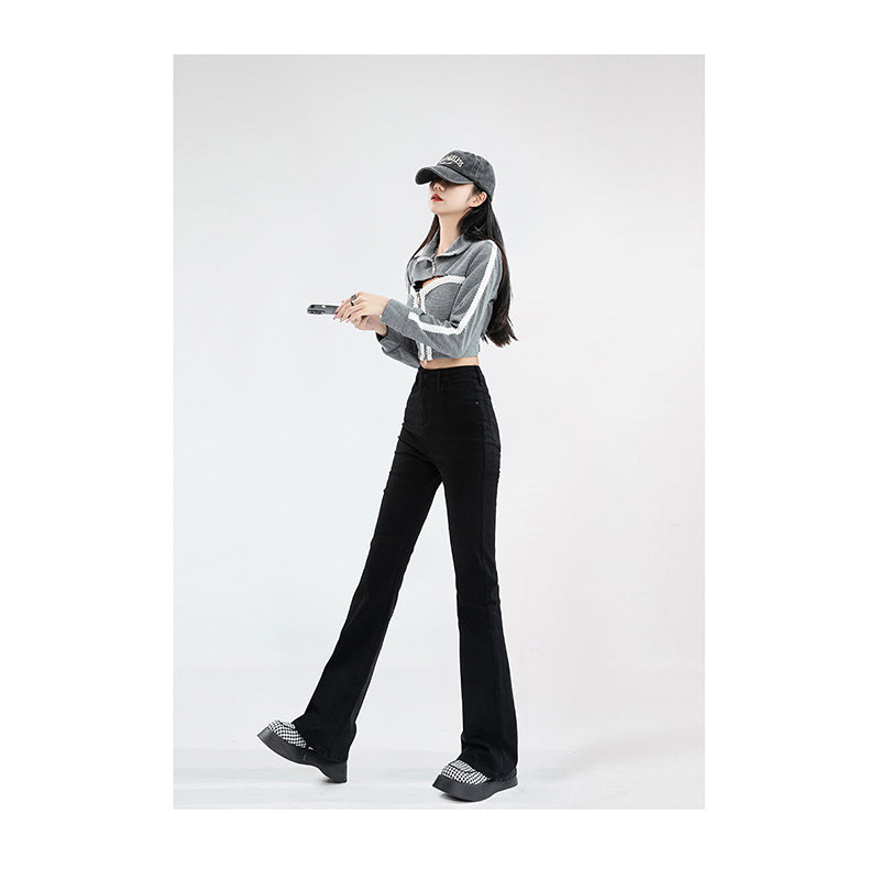 Women Flared Clean Look Jeans