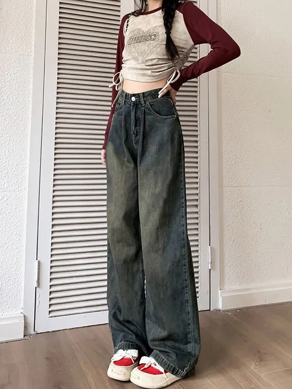 Women Wide Leg Slash Knee Heavy Fade Jeans