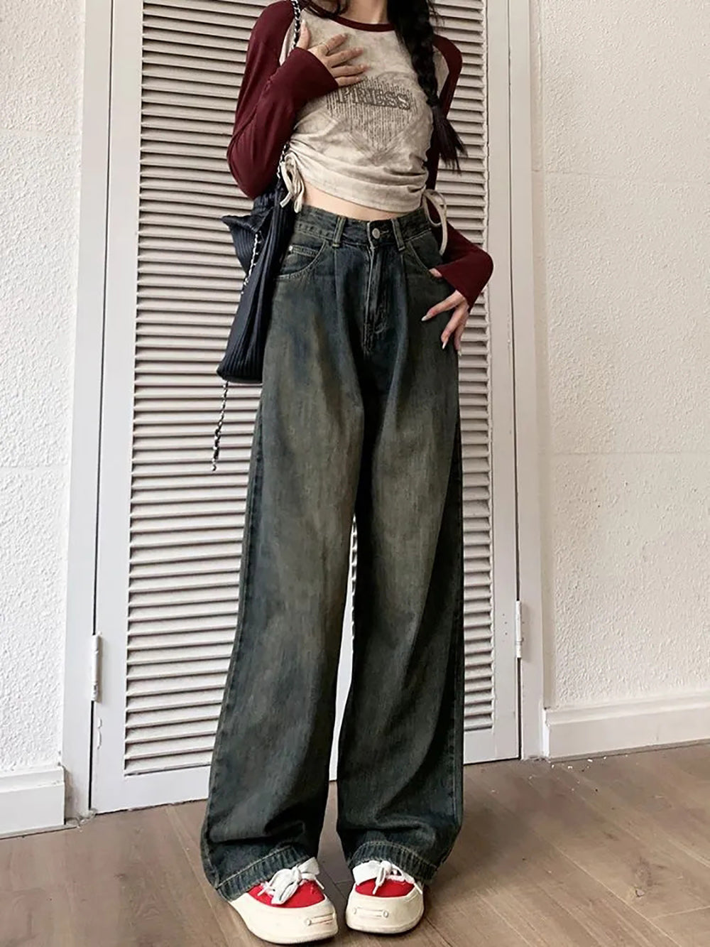 Women Wide Leg Slash Knee Heavy Fade Jeans