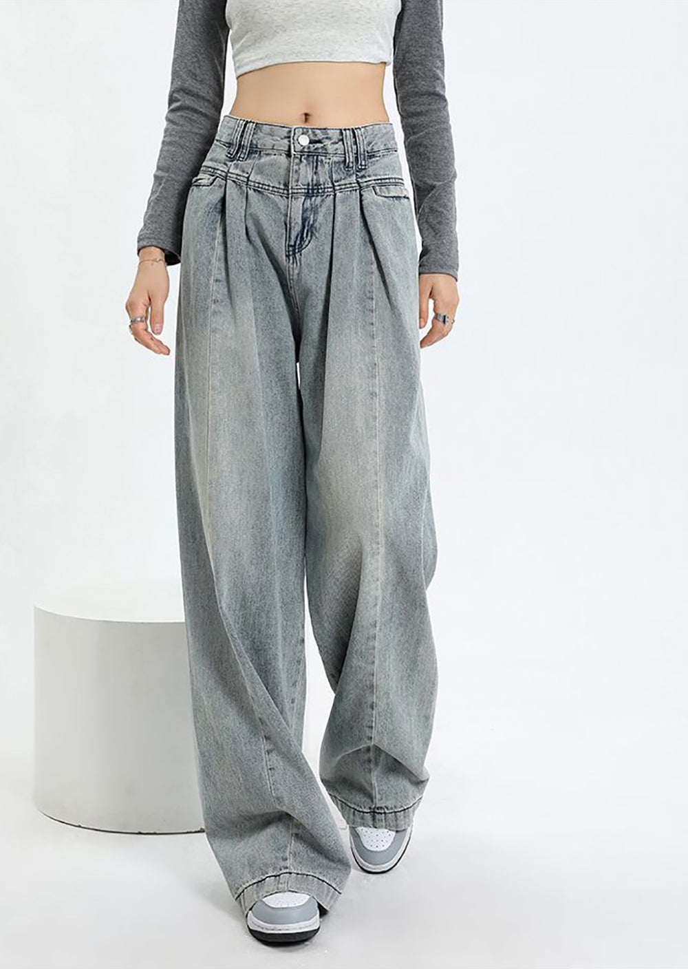 Women High-Rise Flared Clean Look  Jeans
