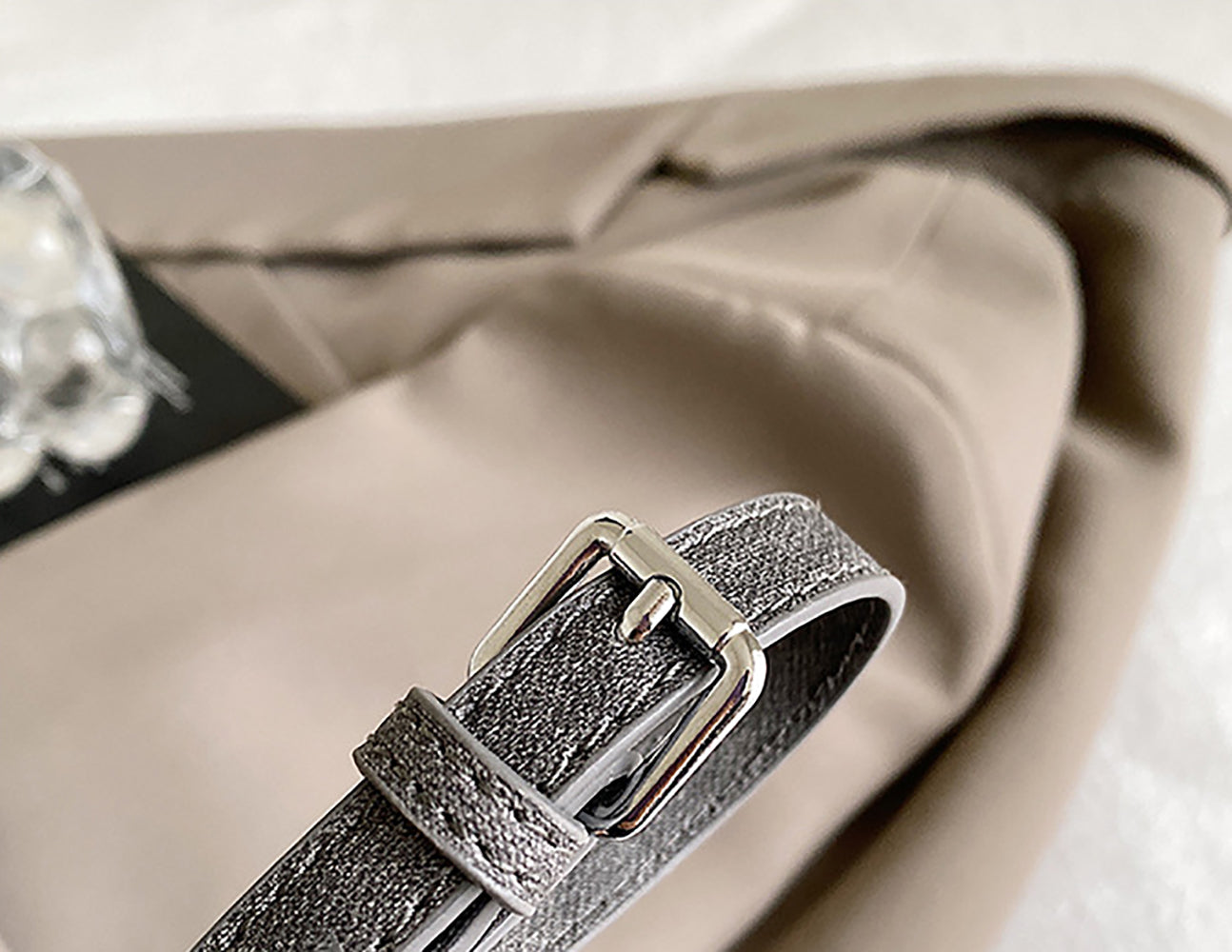 Women Textured Structured Satchel Bag