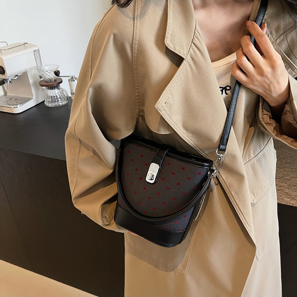 Women Graphic Printed Shopper Shoulder Bag