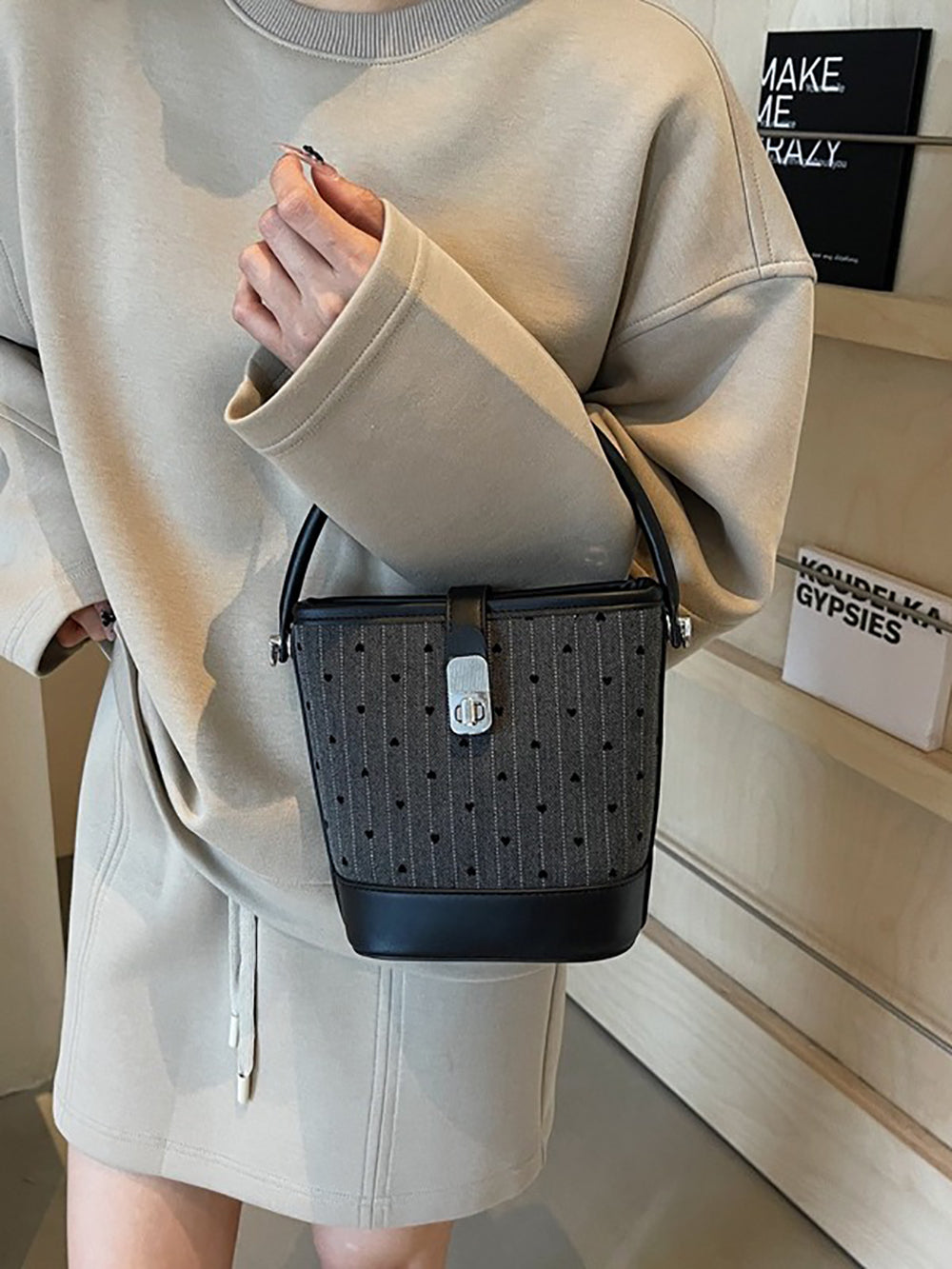 Women Striped Swagger Satchel Bag