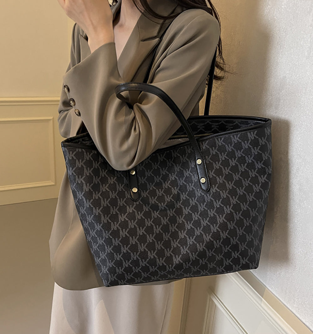 Women Abstract Printed Shopper Shoulder Bag