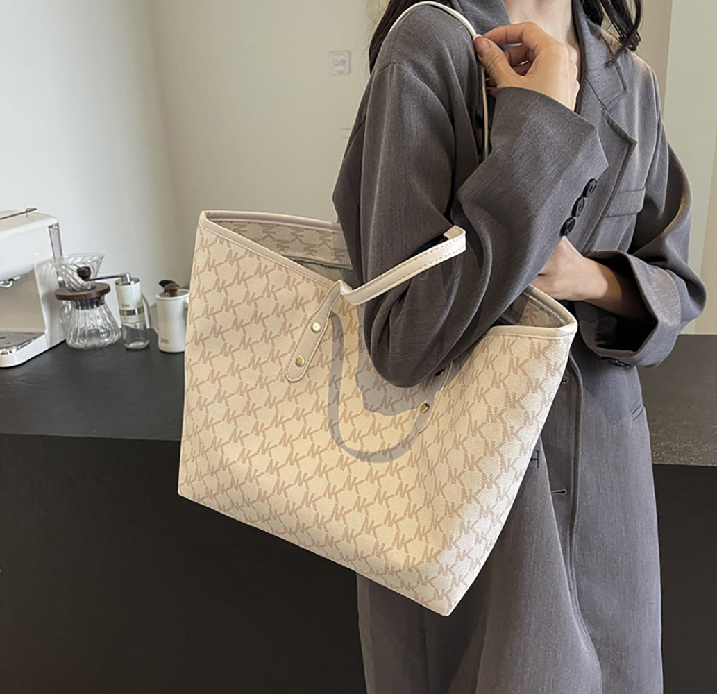 Women Abstract Printed Structured Shoulder Bag