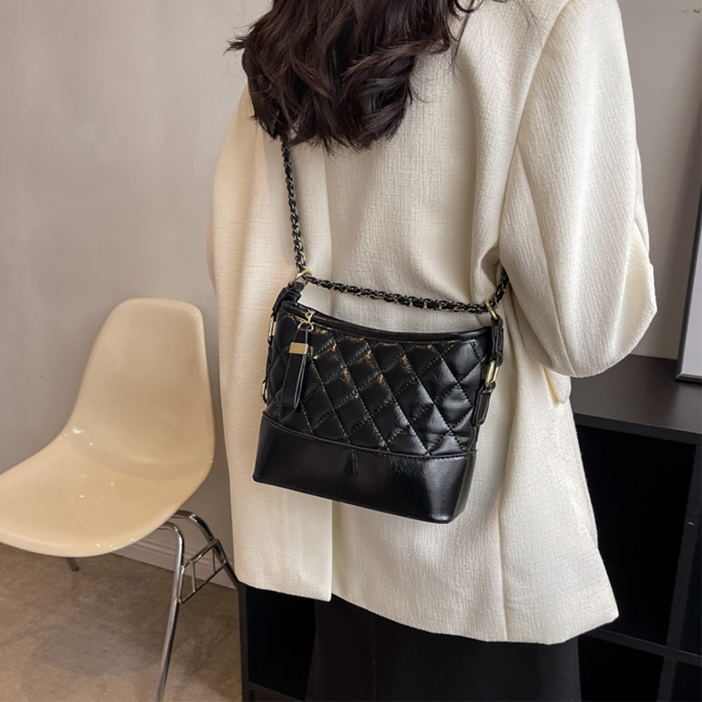 Women Textured Swagger Sling Bag