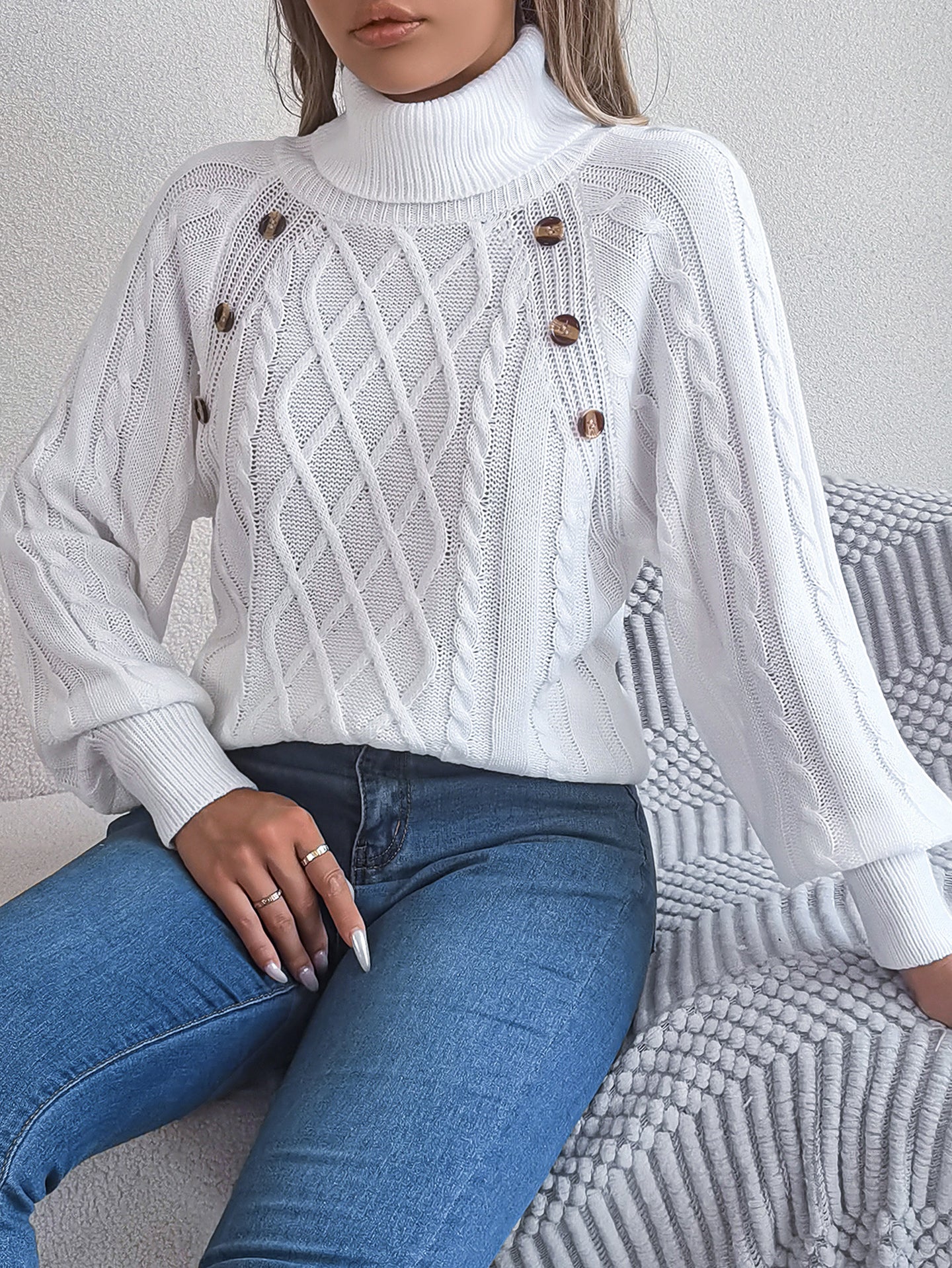 Women Cable Knit Turtle Neck Pullover Sweater